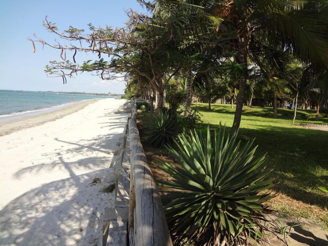 Oceanic Bay Hotel & Resort Bagamoyo Exterior foto